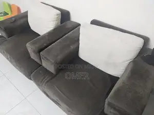 Clean and Neat Sofa Set - Home Furniture