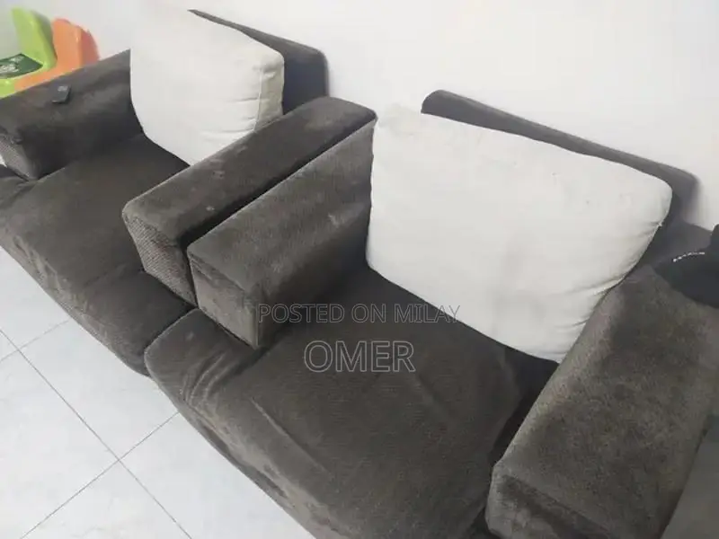Clean and Neat Sofa Set - Home Furniture