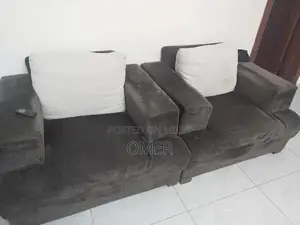 Clean and Neat Sofa Set - Home Furniture