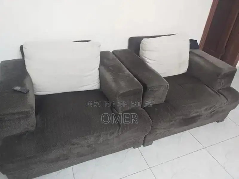 Clean and Neat Sofa Set - Home Furniture