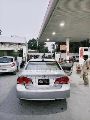 Honda Civic 2009 Reborn Sedan - Well Maintained Used Vehicle