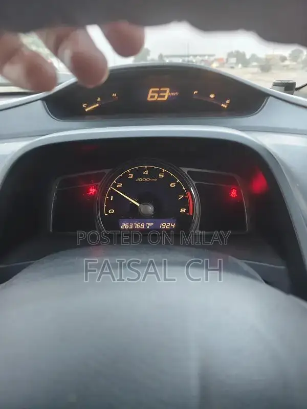 Honda Civic 2009 Reborn Sedan - Well Maintained Used Vehicle