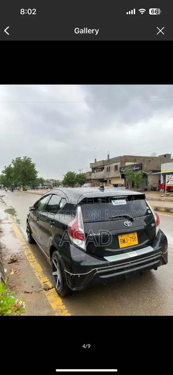 Toyota Aqua G LED Soft Leather Selection Compact Hatchback