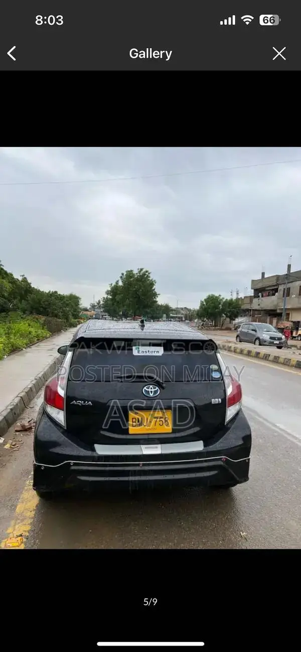 Toyota Aqua G LED Soft Leather Selection Compact Hatchback