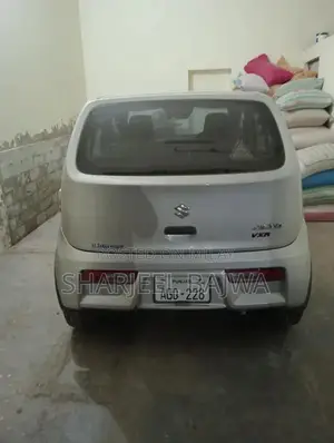 Suzuki Alto: Compact Family Hatchback with Excellent Fuel Efficiency