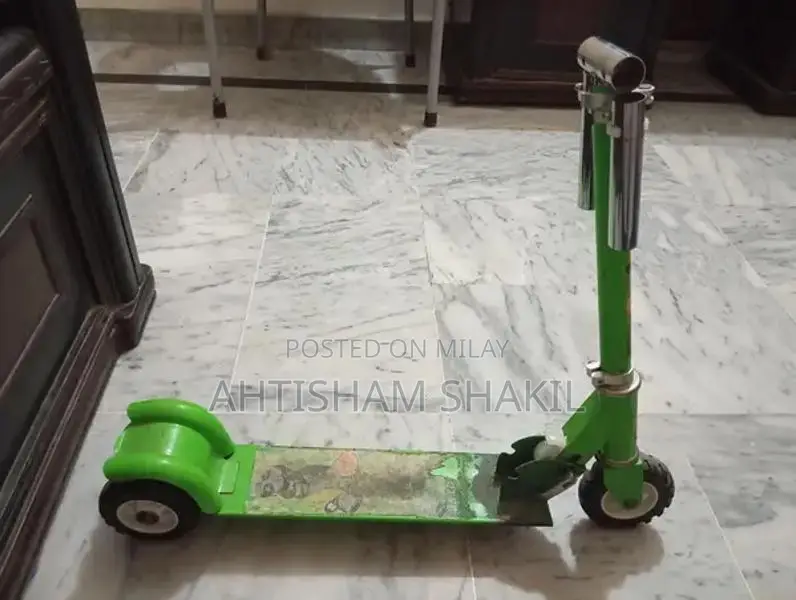 Kids Metal Scooter for 7-8 Year Old Children