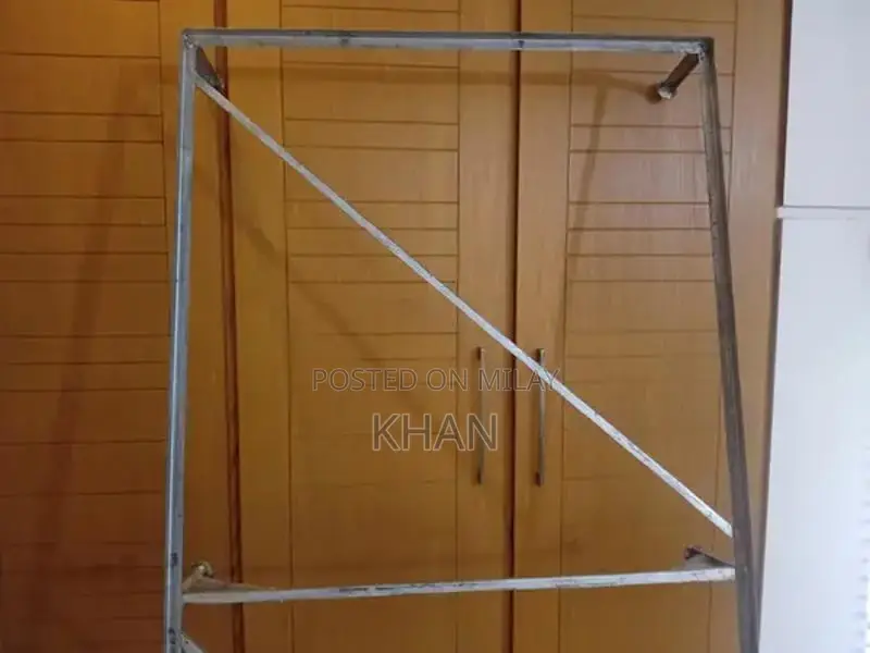 Steel truck or steel paiti stand