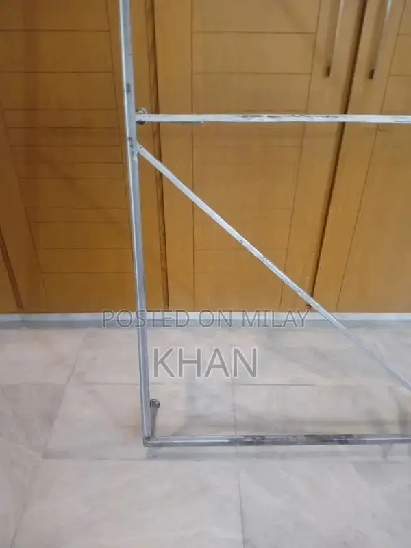 Steel truck or steel paiti stand