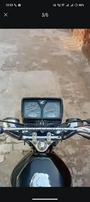 Honda 125cc Motorcycle - Black, 2021 Model