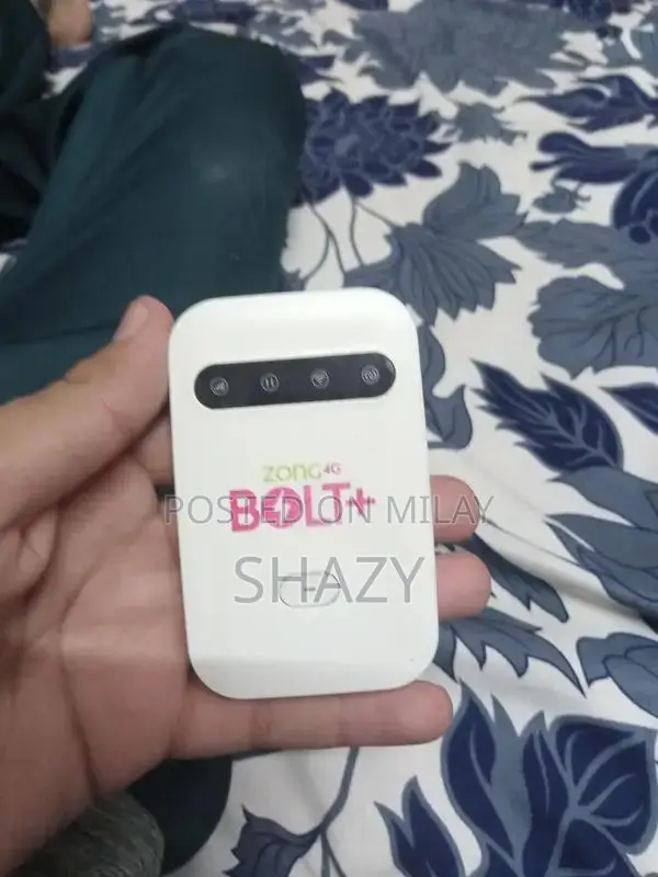 Zong 4G Bolt+ Unlocked Portable WiFi Hotspot Device