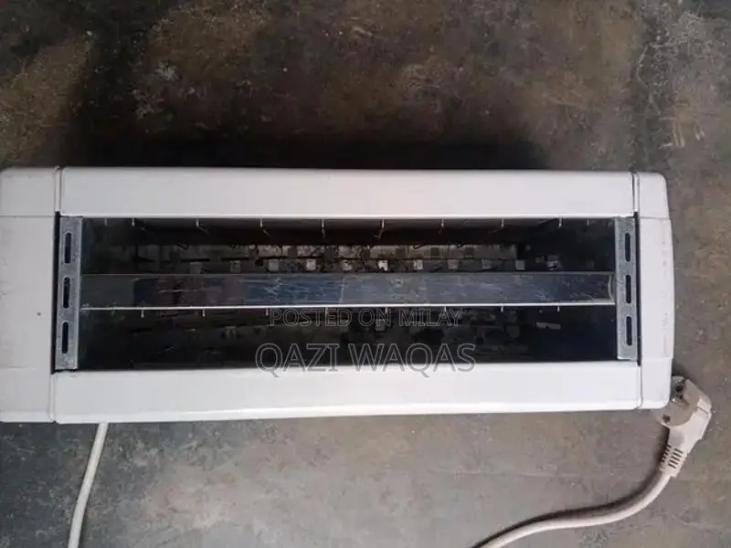 Used Home Toaster Kitchen Appliance