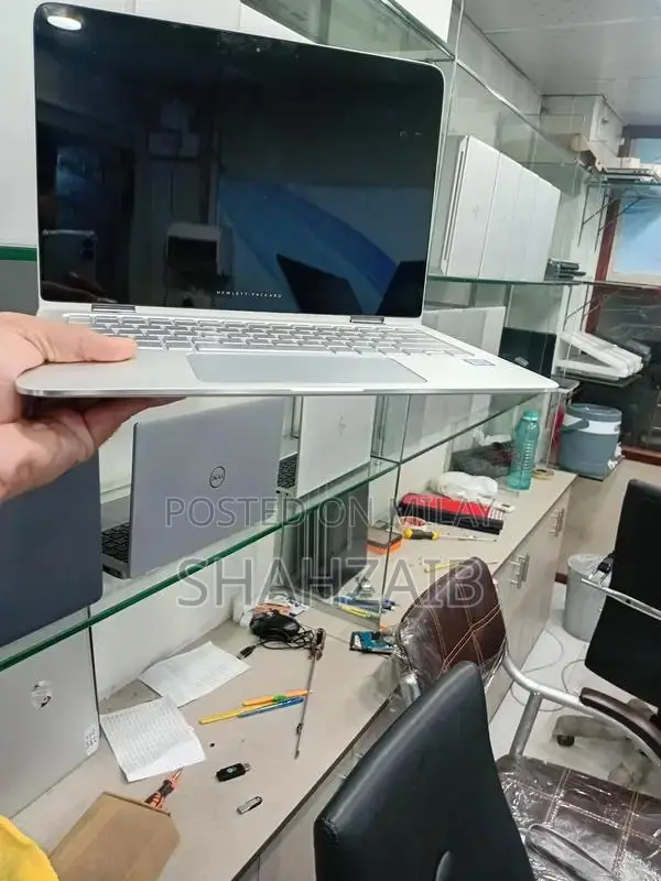 HP Spectre x360 Convertible Touchscreen Laptop