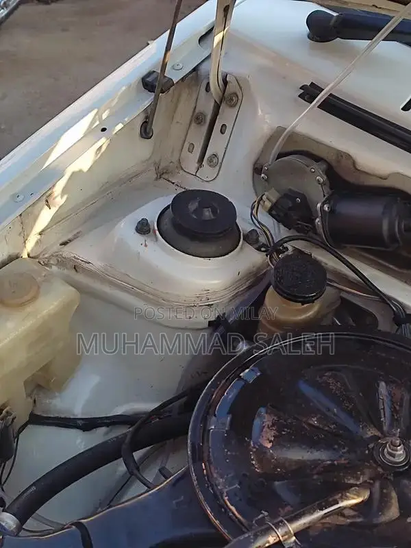 Suzuki Mehran VXR 2005 CNG Sedan - Showroom Condition