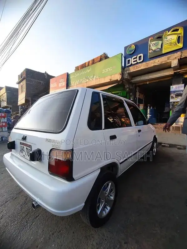 Suzuki Mehran VXR 2005 CNG Sedan - Showroom Condition