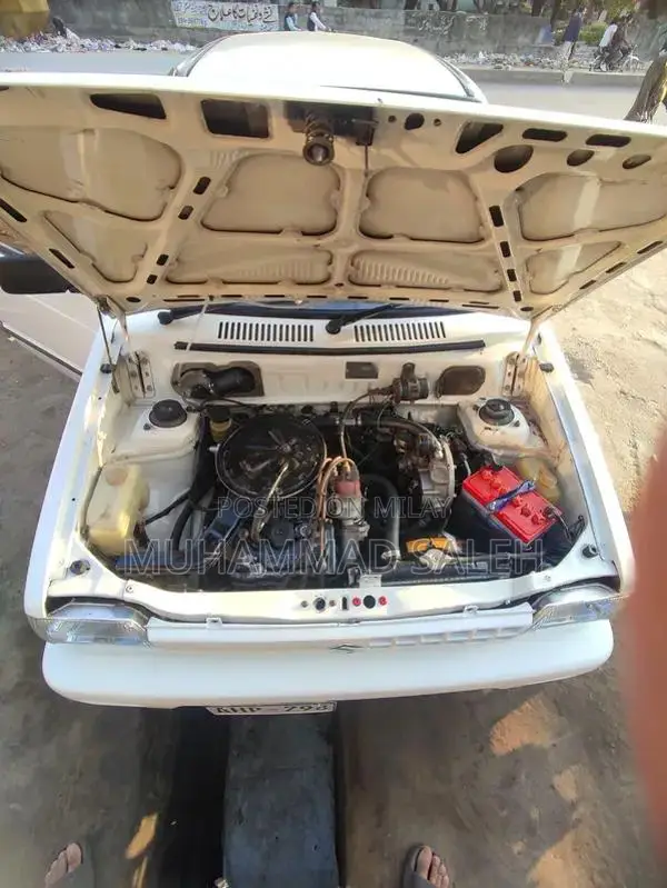 Suzuki Mehran VXR 2005 CNG Sedan - Showroom Condition