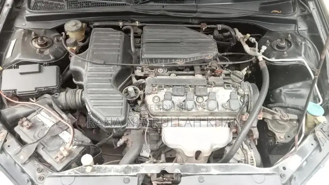 2005 Honda Civic EXi Sedan - Well Maintained Reliable Vehicle