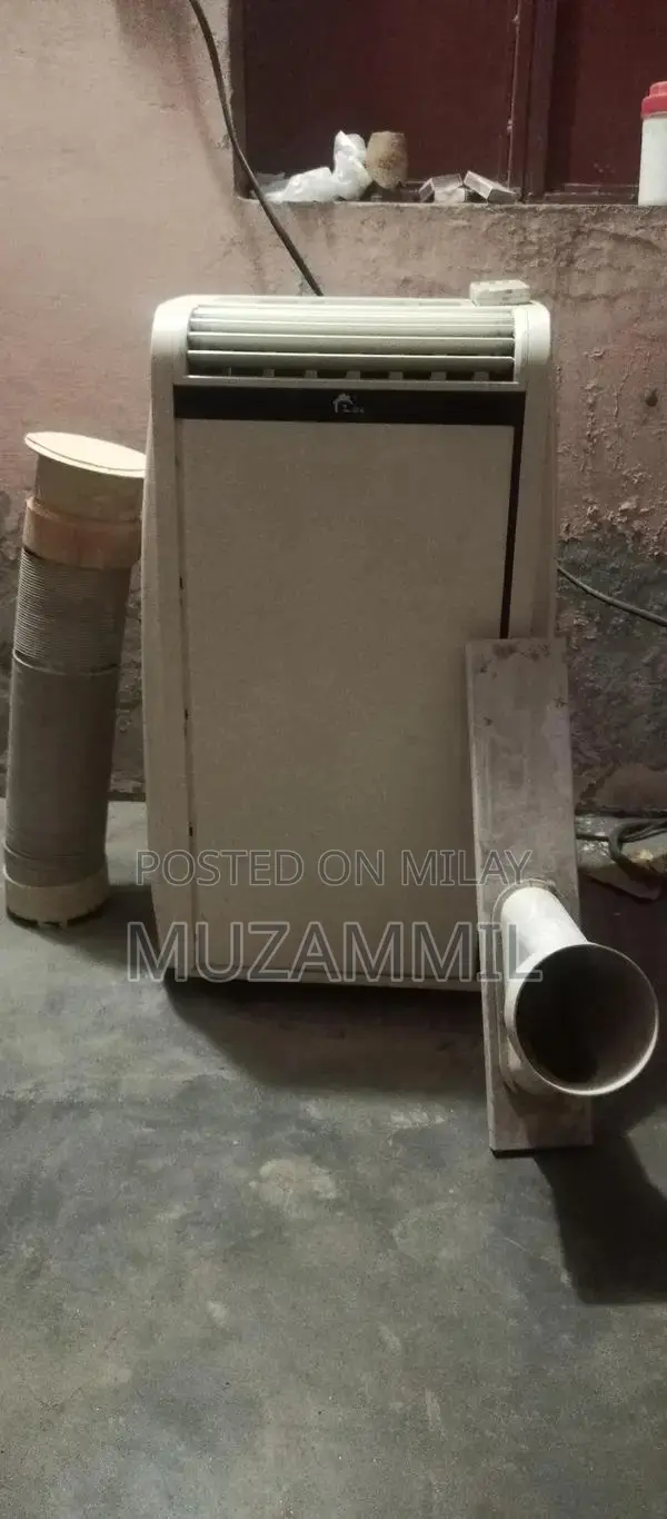 Portable Air Conditioner with Humidifier and Cooling Functions