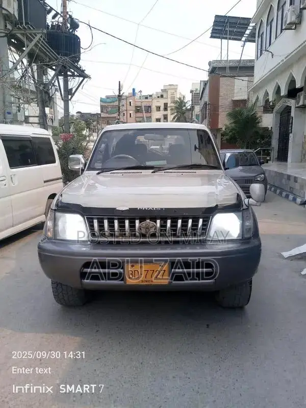 Toyota Land Cruiser Prado 2006 SUV - Low Mileage Condition