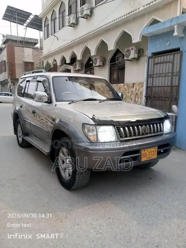 Toyota Land Cruiser Prado 2006 SUV - Low Mileage Condition