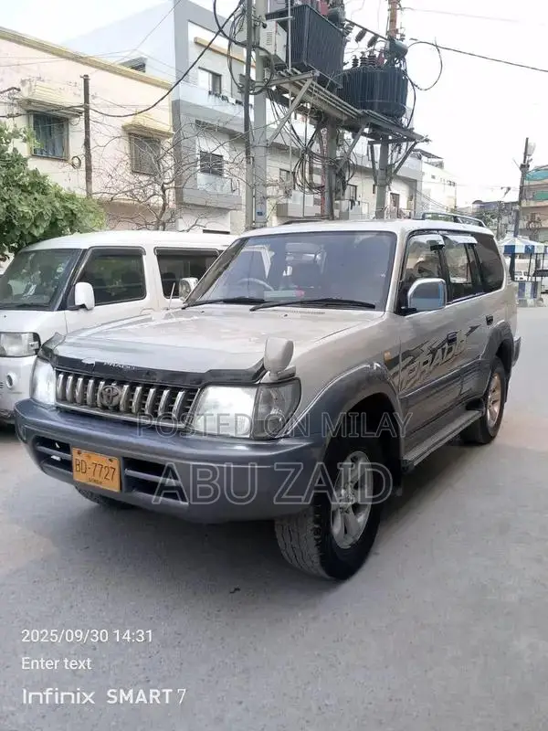 Toyota Land Cruiser Prado 2006 SUV - Low Mileage Condition