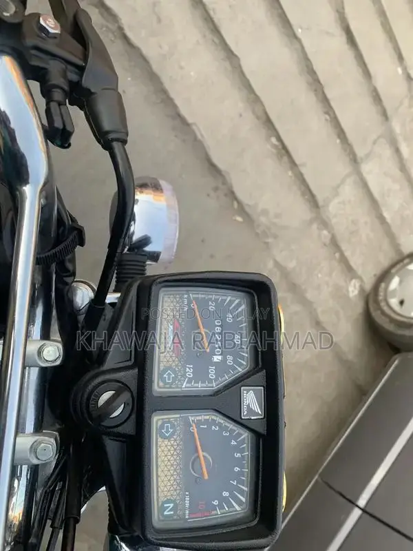 Honda CG 125 Gold Edition Motorcycle