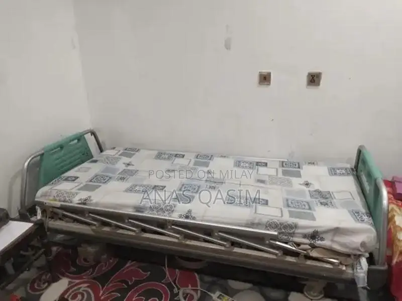 Paramount Mechanical Medical Bed for Home Care