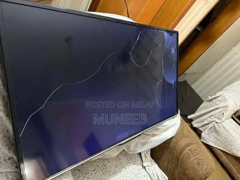 Changhong Ruba LED 40-inch TV with Damaged Panel