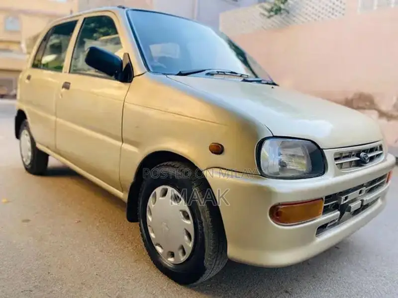 Daihatsu Cuore CX 2009 Manual