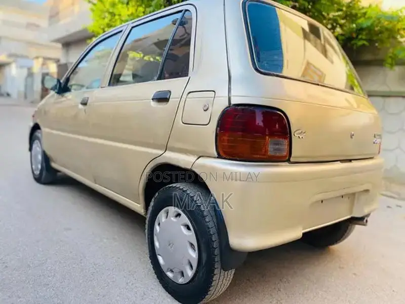 Daihatsu Cuore CX 2009 Manual