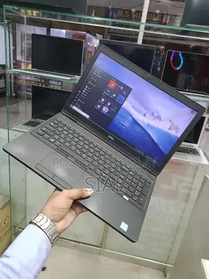 Dell Latitude 5570 Workstation Laptop with NVIDIA Graphics