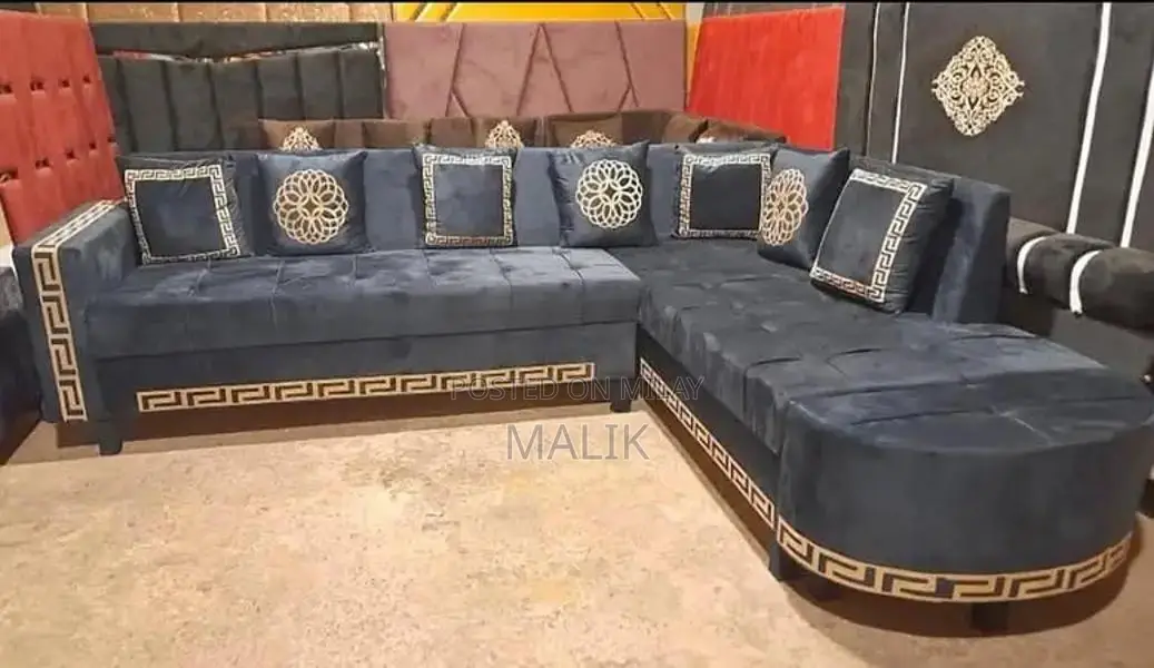 Premium Corner Sofa with Kikker Structure and Color Options