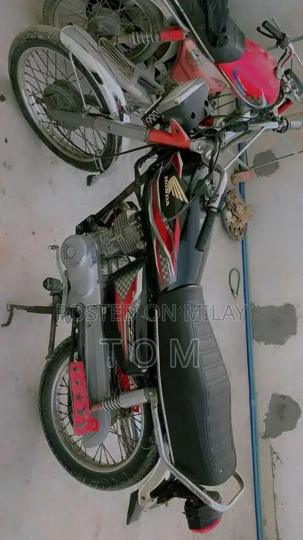 Honda 125cc Motorcycle 2011 Model