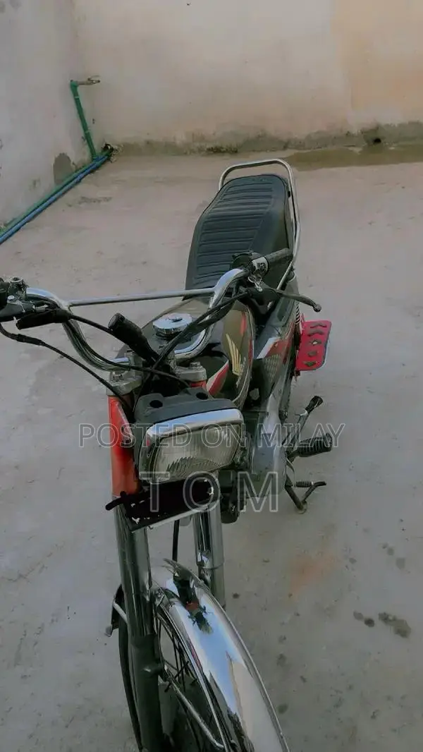 Honda 125cc Motorcycle 2011 Model