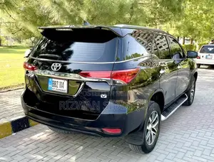 Fortunner V 2020 SUV - Well-Maintained Vehicle