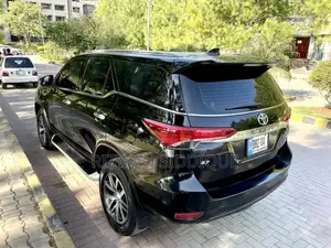 Fortunner V 2020 SUV - Well-Maintained Vehicle