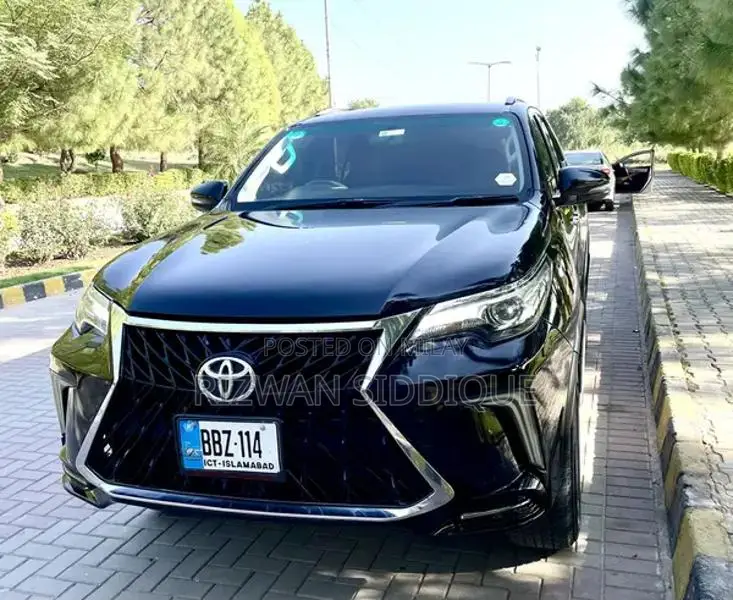 Fortunner V 2020 SUV - Well-Maintained Vehicle