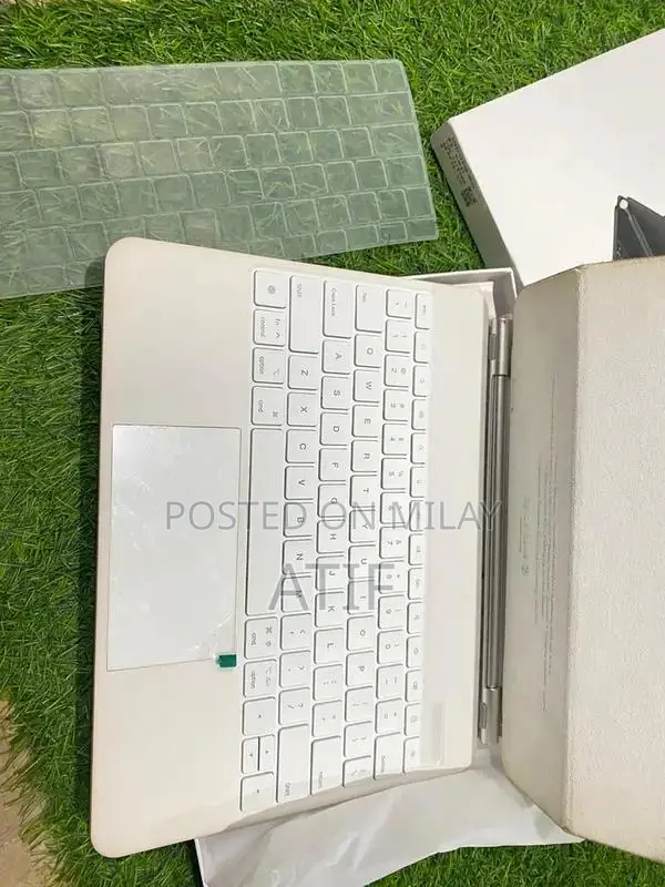 iPad Pro 12.9 inch Keyboard with Backlight