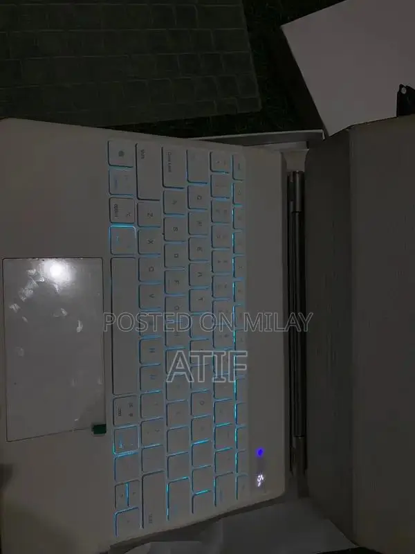 iPad Pro 12.9 inch Keyboard with Backlight