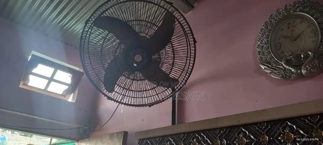 Pak Fan Set of 3 - Nearly New Condition