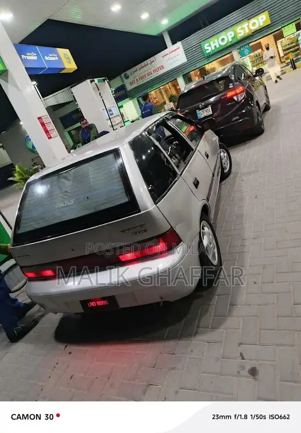 Suzuki Cultus VXR Sedan
