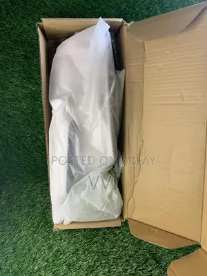 Electric Wireless MOP with Multiple Cleaning Features