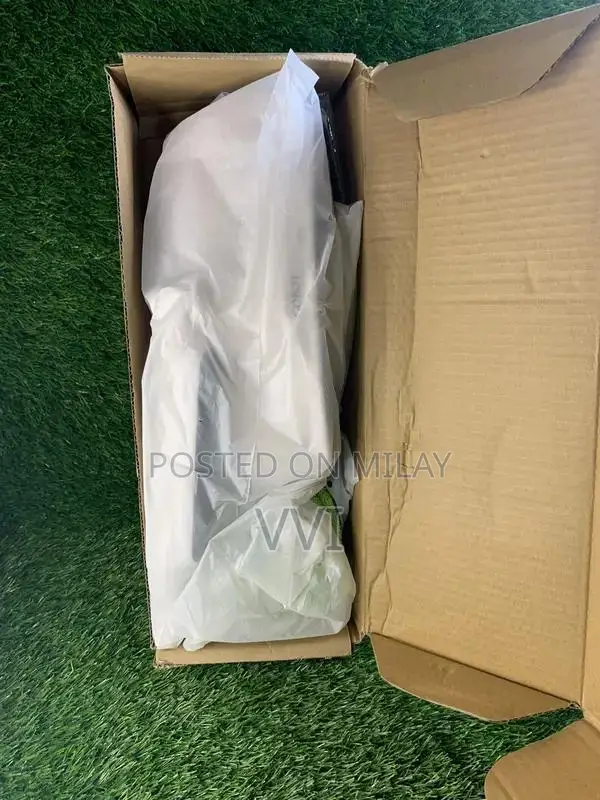 Electric Wireless MOP with Multiple Cleaning Features