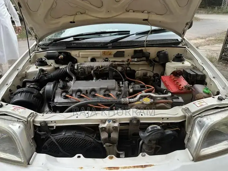 Suzuki Cultus 2015 Compact Sedan