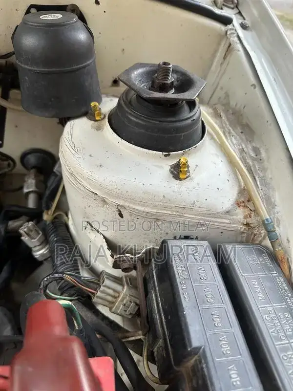 Suzuki Cultus 2015 Compact Sedan