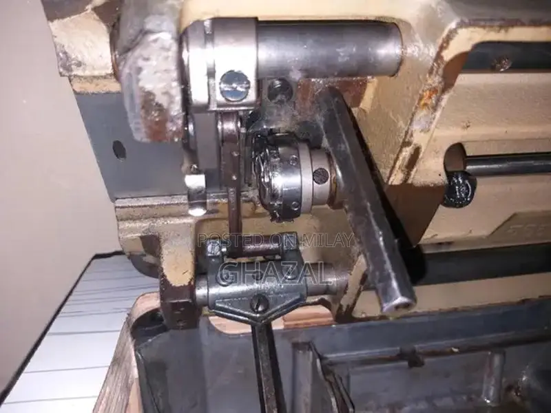 Juki Industrial Sewing Machine - Professional Stitching Equipment