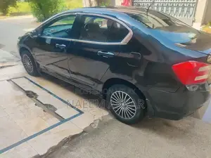 Honda City Aspire Sedan - Reliable Mid-Size Sedan