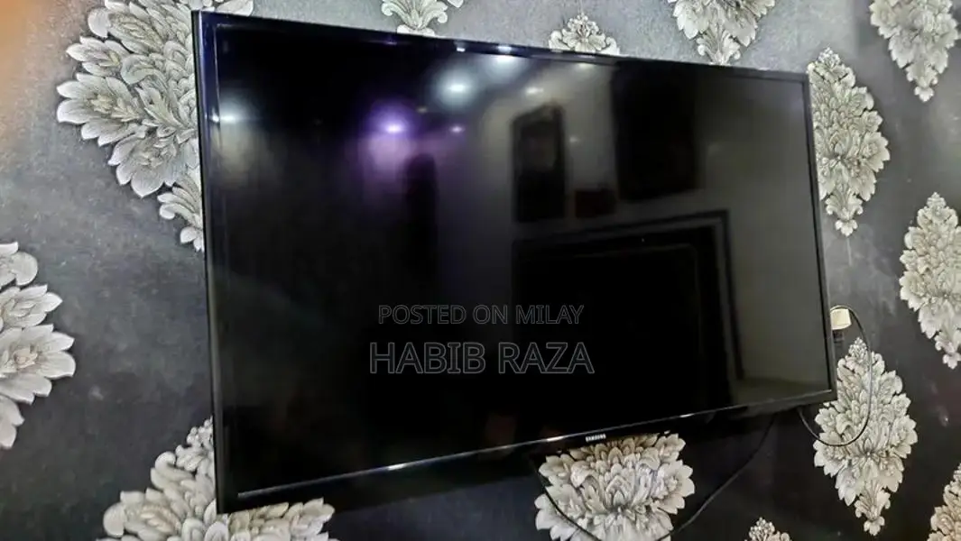 Samsung 40-inch Full HD LED TV with Slim Border