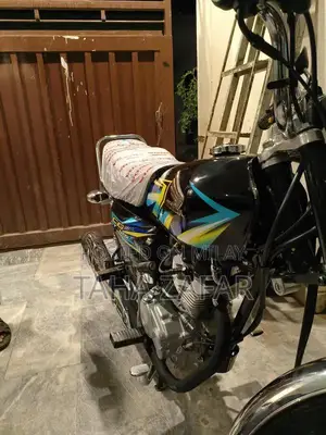 Photo - CG-125 2026 Low Mileage Motorcycle