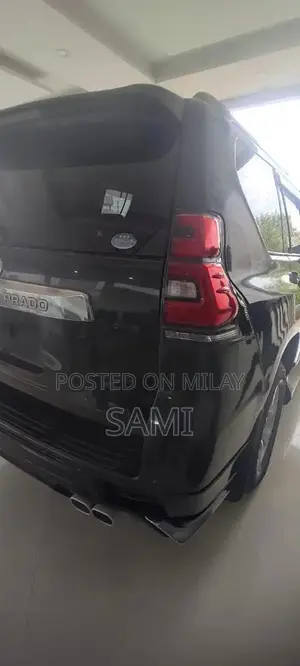 Toyota Land Cruiser Prado TX - Luxury SUV with Powerful Performance