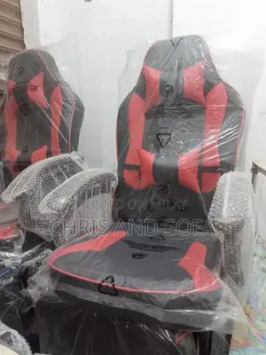 Ergonomic Gaming Chair - High Comfort Performance Seating